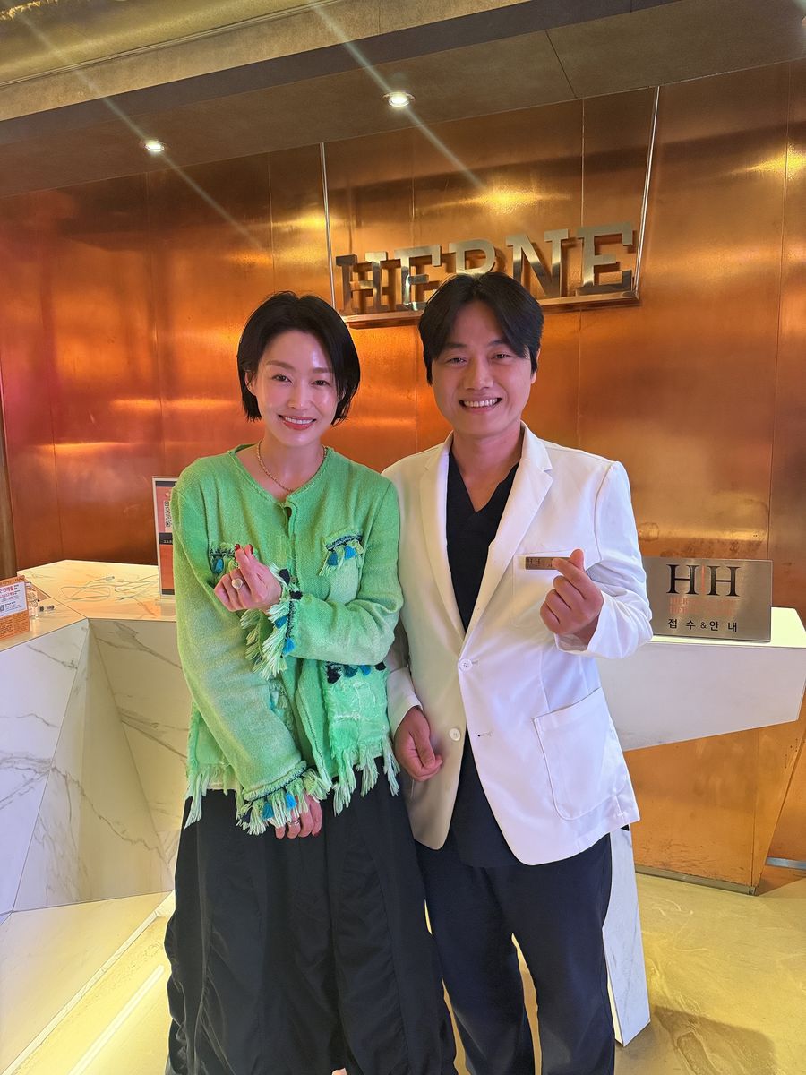 HERNE诊所到访顾客自拍